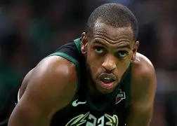 爱游戏-密尔沃基雄鹿vs金州勇士